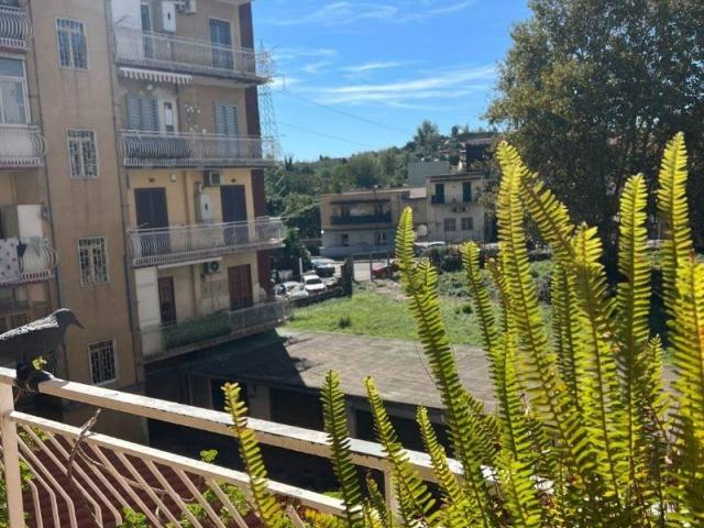 Appartamento in vendita a Pianura, Napoli