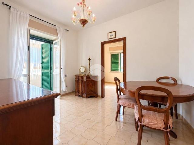 Appartamento in vendita a Pianura, Napoli