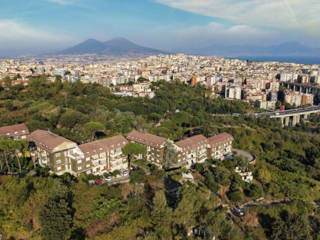 Appartamento in vendita a Municipalità 5, Campania