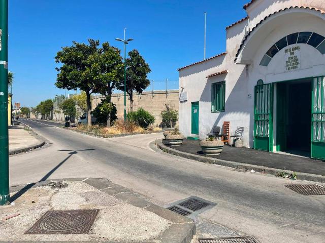 Appartamento in vendita a Municipalità 7, San Pietro A Patierno