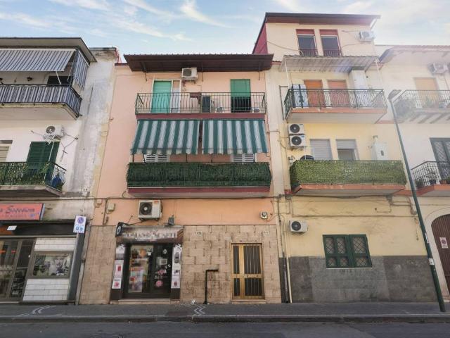 Appartamento in vendita a Piscinola, Napoli