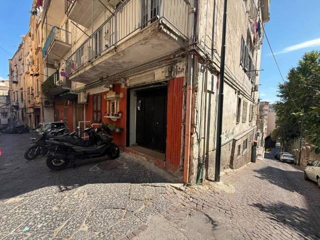 Appartamento in vendita a Municipalità 3, Campania