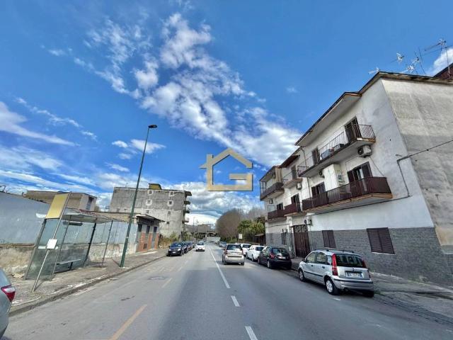 Appartamento in vendita a Chiaiano, Napoli