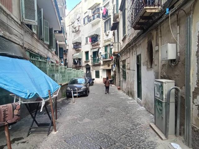 Appartamento in vendita a Municipalità 1, Campania