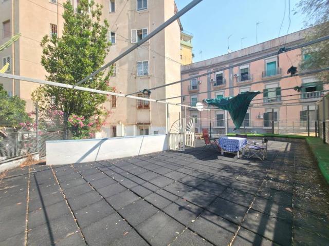 Appartamento in vendita a Municipalità 5, Campania
