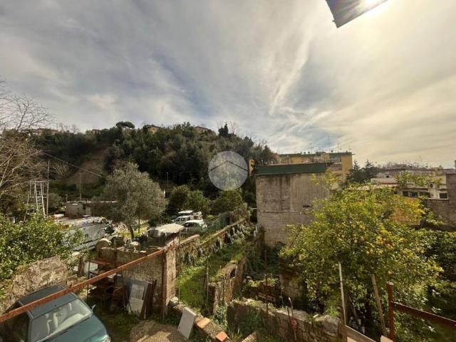 Appartamento in vendita a Municipalità 3, Campania
