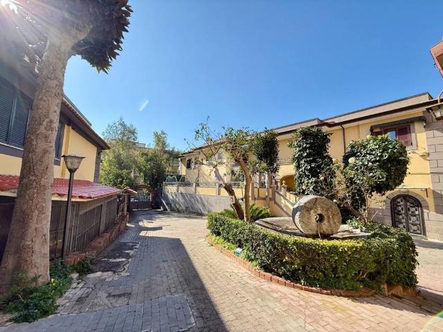Appartamento in vendita a Camaldoli, Campania