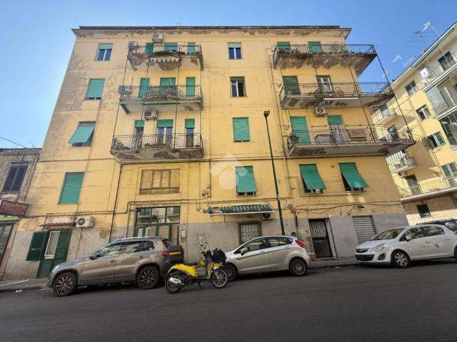 Appartamento in vendita a Municipalità 7, Campania