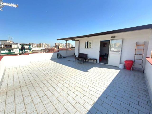 Appartamento in vendita a Municipalità 8, Piscinola