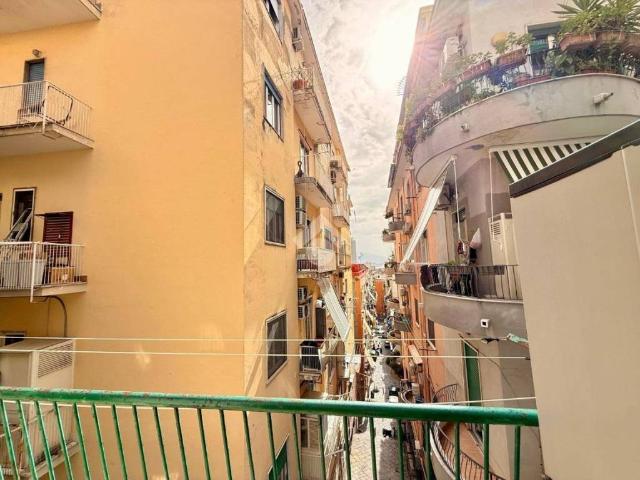 Appartamento in vendita a Municipalità 2, Campania