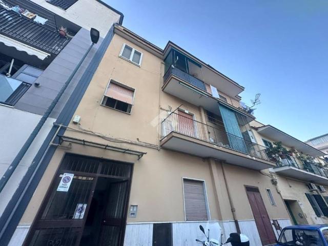 Appartamento in vendita a Chiaiano, Napoli