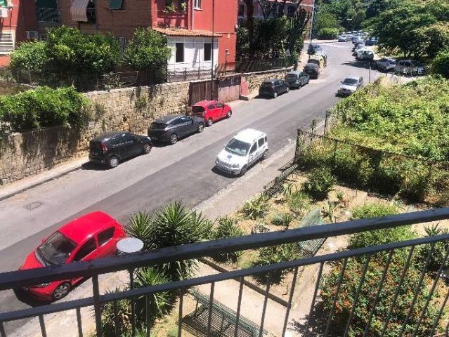 Appartamento in vendita a Municipalità 10, Campania