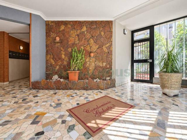 Appartamento in vendita a Fuorigrotta, Napoli