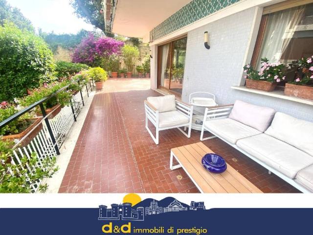 Appartamento in vendita a Capo di Posillipo, Napola