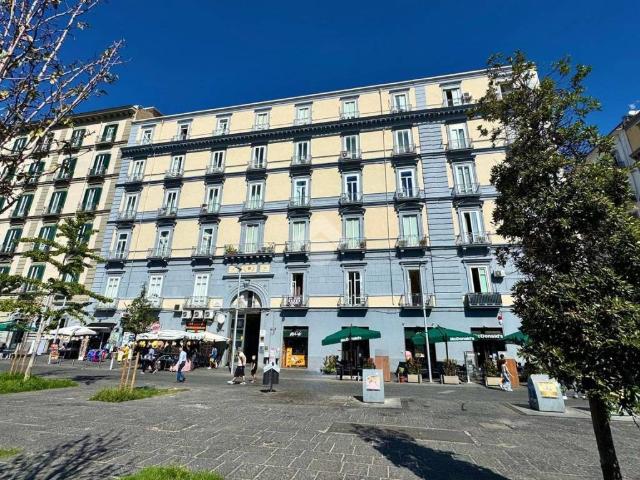 Appartamento in vendita a Municipalità 4, Campania