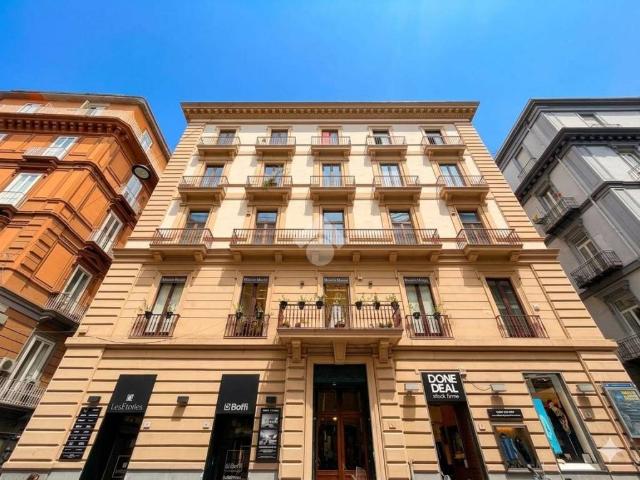 Appartamento in vendita a Municipalità 1, Campania