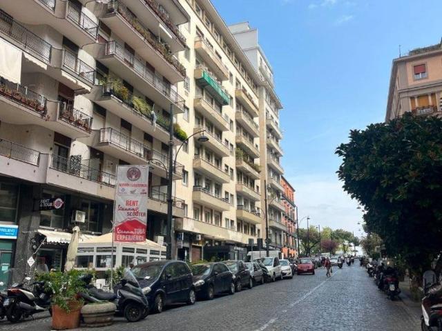 Appartamento in vendita a Municipalità 1, Pizzofalcone