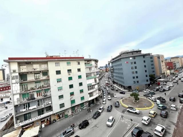 Appartamento in vendita a Municipalità 2, Mercato
