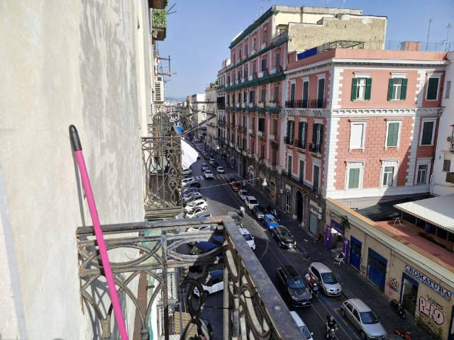 Appartamento in vendita a Municipalità 4, Campania