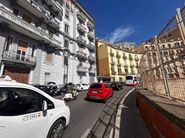 Appartamento in vendita a Municipalità 1, Campania