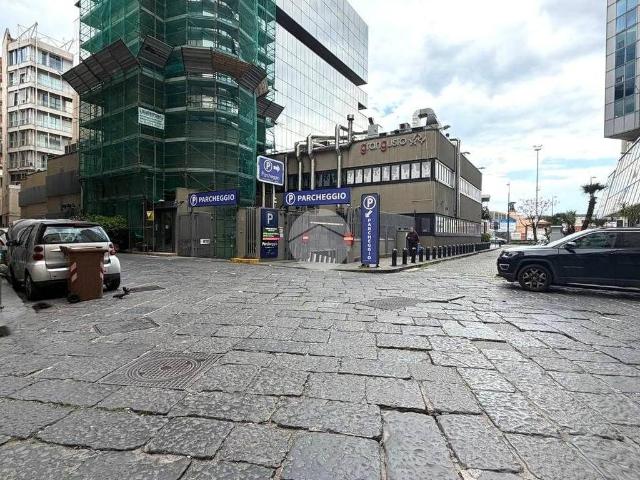 Appartamento in vendita a Porto, Napoli