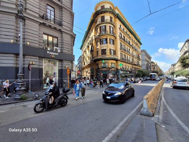 Appartamento in vendita a Municipalità 2, Mercato