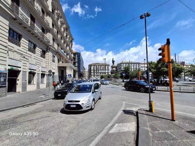Appartamento in vendita a Municipalità 2, Mercato