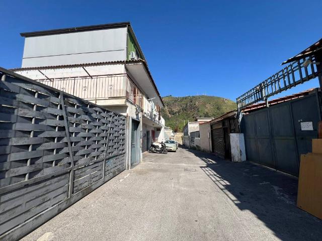 Appartamento in vendita a Pianura, Napoli