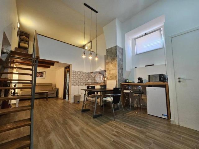 Appartamento in vendita a Coroglio, Napola