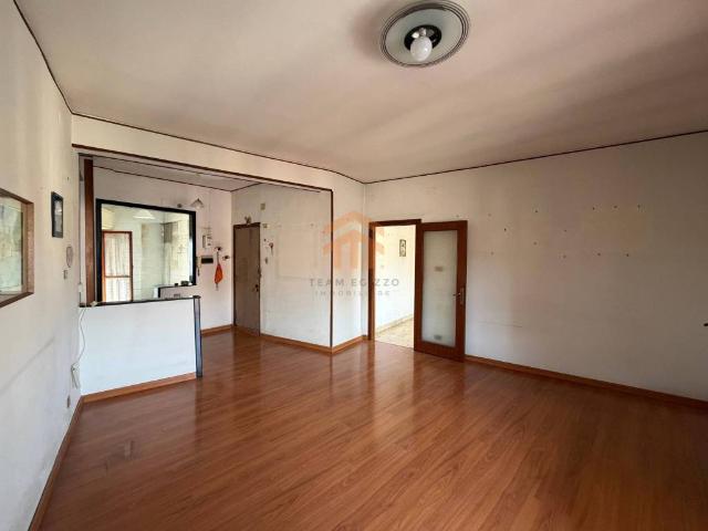 Appartamento in vendita a Arenella, Napoli