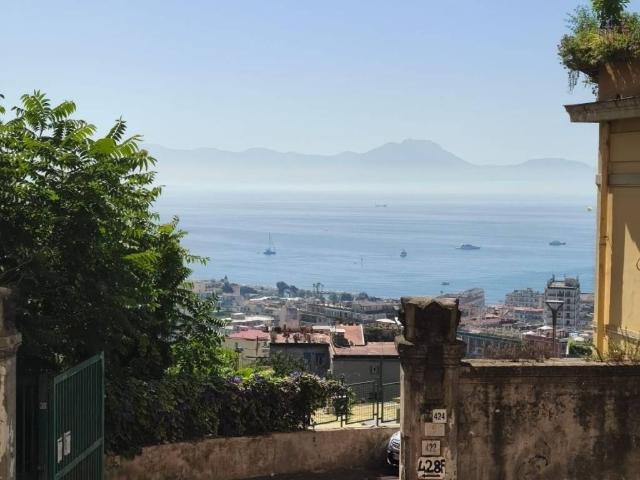Appartamento in vendita a Municipalità 1, Campania