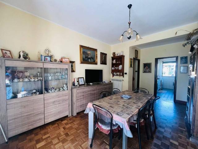 Appartamento in vendita a Fuorigrotta, Napoli