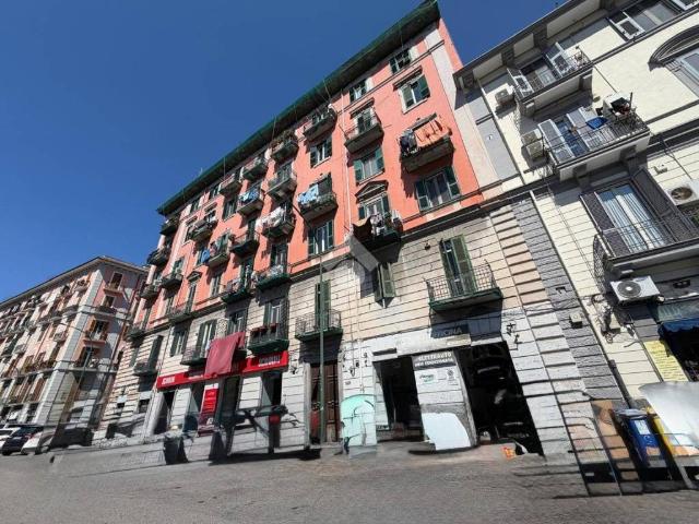 Appartamento in vendita a Municipalità 10, Campania