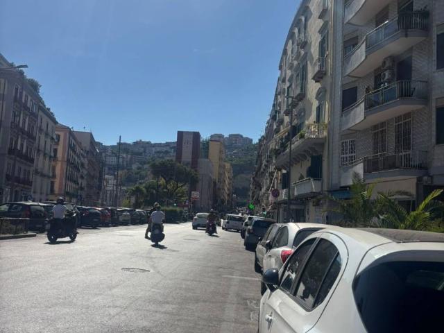 Appartamento in vendita a Municipalità 1, Campania