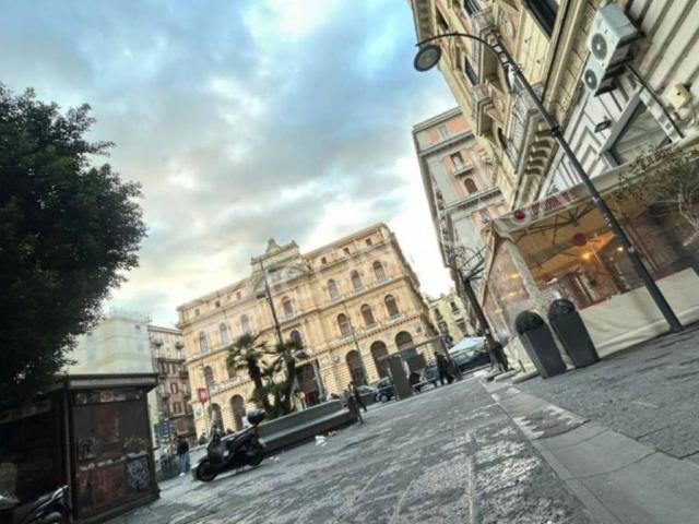 Appartamento in vendita a Municipalità 2, Campania