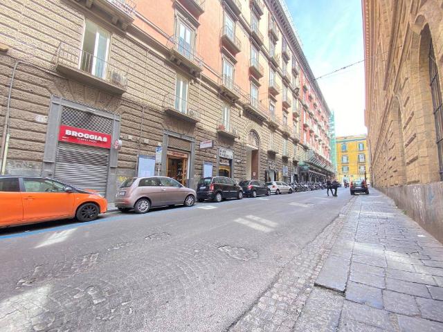 Appartamento in vendita a Municipalità 4, Campania