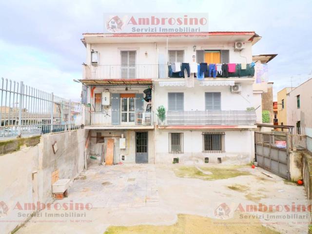 Appartamento in vendita a Municipalità 8, Piscinola