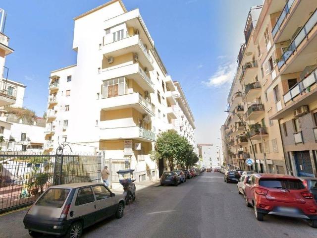Appartamento in vendita a Municipalità 2, Campania