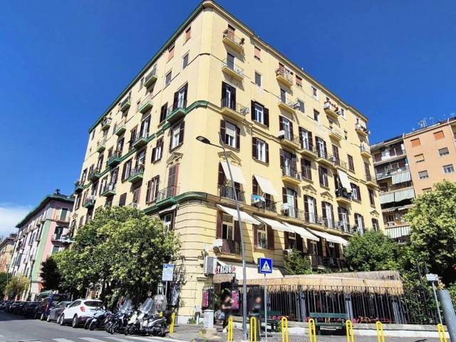 Appartamento in vendita a Municipalità 5, Campania