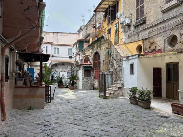 Appartamento in vendita a Municipalità 6, Napola