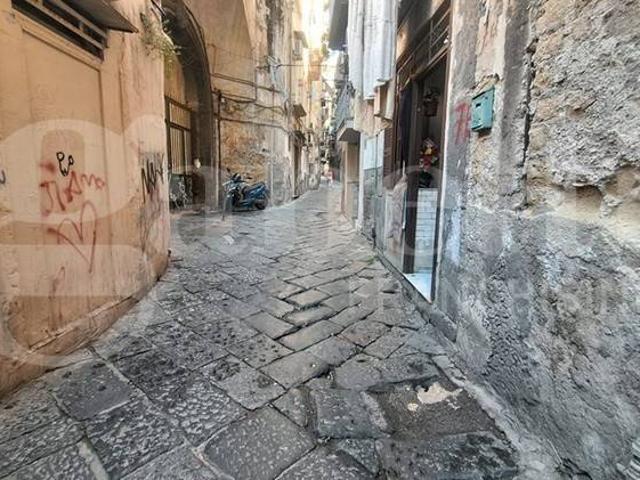 Appartamento in vendita a Municipalità 3, Campania