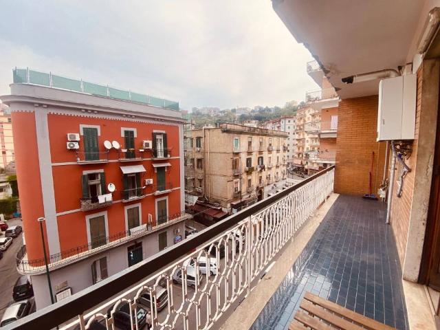 Appartamento in vendita a Municipalità 10, Napola