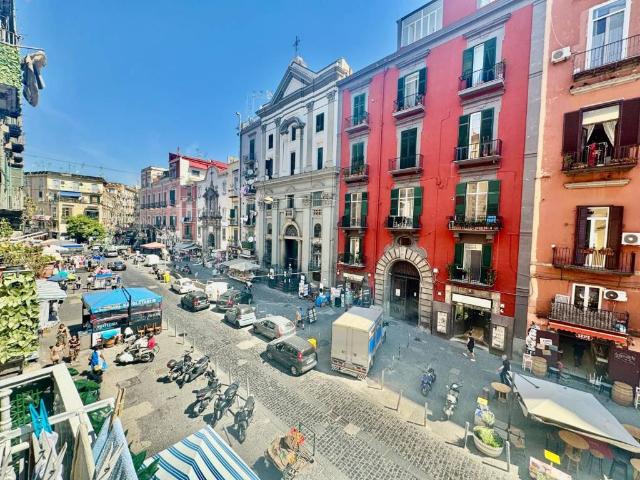 Appartamento in vendita a Municipalità 3, Campania