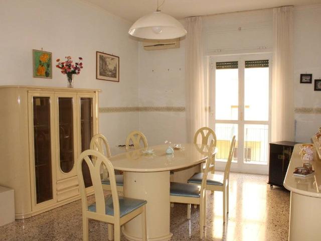 Appartamento in vendita a Coroglio, Napola