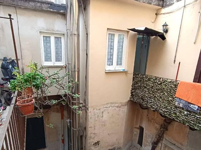 Appartamento in vendita a Municipalità 3, Campania