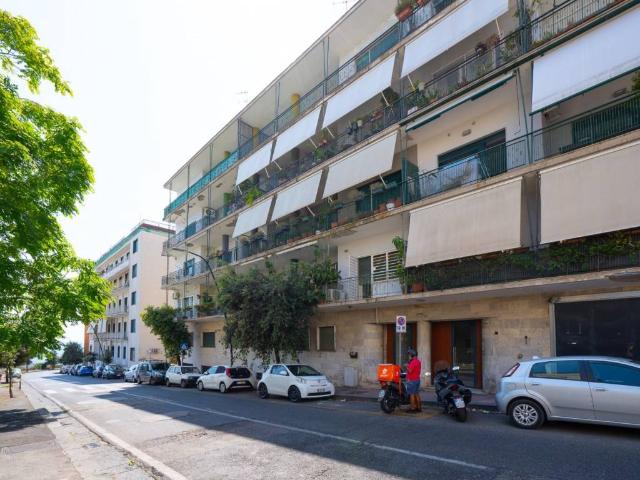 Appartamento in vendita a Municipalità 1, Campania
