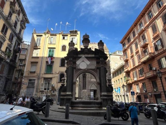 Appartamento in vendita a Municipalità 2, Campania
