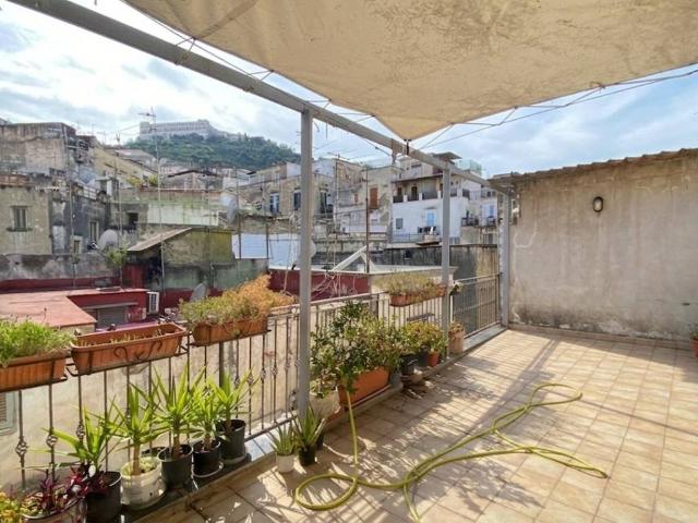 Appartamento in vendita a Municipalità 2, Campania