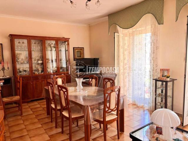 Appartamento in vendita a Camaldoli, Pianura
