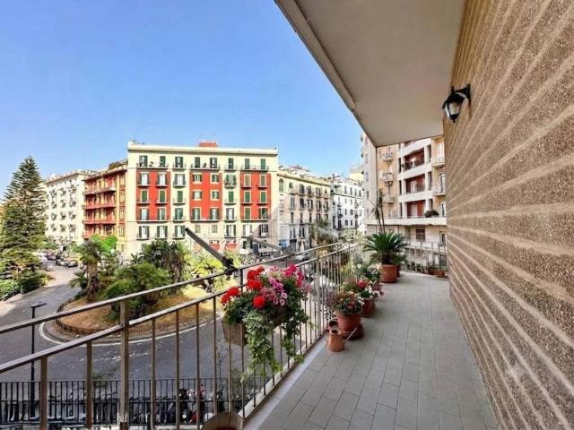 Appartamento in vendita a Municipalità 5, Campania